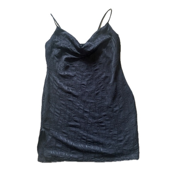 PrettyLittleThing Black Textured Mini Dress - Picture 5 of 13